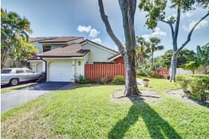 1800 Embassy Dr, West Palm Beach, FL 33401, Sold 06/20/18
