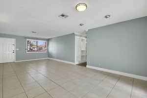 6820 Tradewind Way, Lake Worth, FL 33462, Sold 03/20/18