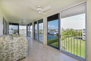 790 Andrews Ave APT A302, Delray Beach, FL 33483, Sold 05/30/18