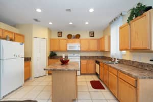 2825 S Evergreen Cir, Boynton Beach, FL 33426, Sold 04/13/18