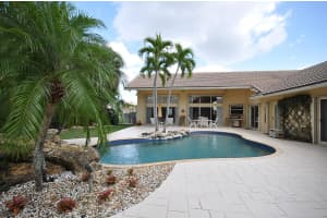 2309 Greenview Cove Dr, Wellington, FL 33414, Sold 04/20/18