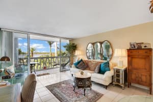 2505 S Ocean Blvd, Palm Beach, FL 33480, Sold 07/31/18