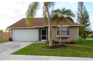 4129 SE Peppertree St, Stuart, FL 34997, Sold 03/29/18
