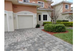 2547 Stockbridge Square SW, Vero Beach, FL 32962, Sold 04/10/18