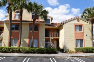 1190 The Pointe Dr, West Palm Beach, FL 33409, Sold 04/30/18