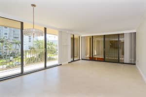 3545 S Ocean Blvd, South Palm Beach, FL 33480, Sold 04/05/18