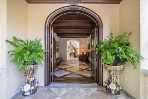 226 Via Las Brisas, Palm Beach, FL 33480, Sold 04/30/18