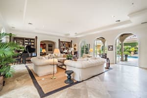 226 Via Las Brisas, Palm Beach, FL 33480, Sold 04/30/18