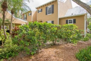 MLS# R10410845, Vero Beach, Florida 32963