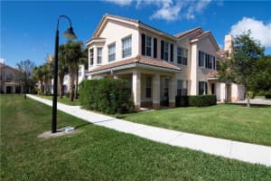 2332 57th Cir, Vero Beach, FL 32966, Sold 04/17/18