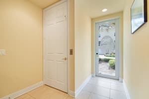 12559 SE Old Cypress Dr, Hobe Sound, FL 33455, Sold 04/20/18