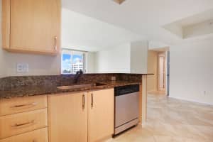 403 S Sapodilla Ave, West Palm Beach, FL 33401, Sold 07/26/18