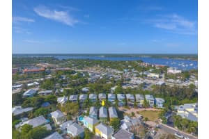 525 SW Akron Ave, Stuart, FL 34994, Sold 07/03/18