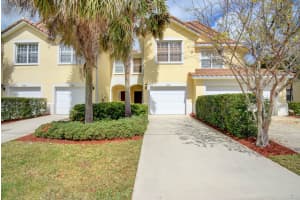 1055 Pinewood Lake Ct, Greenacres, FL 33415, Sold 06/04/18