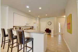 1055 Pinewood Lake Ct, Greenacres, FL 33415, Sold 06/04/18
