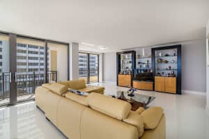 1800 S Ocean Blvd, Boca Raton, FL 33432, Sold 07/12/18