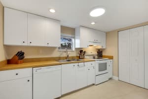 4166 SW 66th Way, Davie, FL 33314, Sold 04/24/18