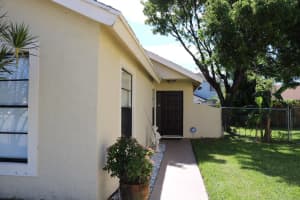 4529 Willow Pond Ct E, West Palm Beach, FL 33417, Sold 04/30/18