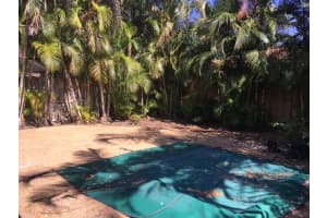 1095 Raintree Ct, Palm Beach Gardens, FL 33410, Sold 06/08/18