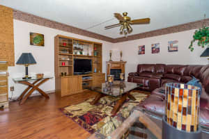 2387 Waterside Dr, Lake Worth, FL 33461, Sold 04/23/18