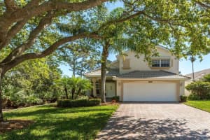 12201 SE Plandome Dr, Hobe Sound, FL 33455, Sold 04/30/18