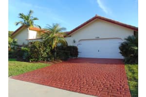 2326 SW 23rd Cranbrook Dr, Boynton Beach, FL 33436, Sold 07/31/18