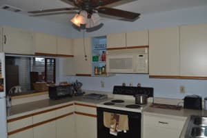 637 SW Jeanne St, Port St. Lucie, FL 34953, Sold 05/04/18