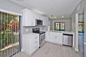 10883 Palm Lake Ave, Boynton Beach, FL 33437, Sold 04/20/18