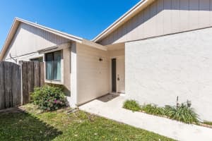 7929 Aztec Ct, Lake Worth, FL 33463, Sold 04/20/18