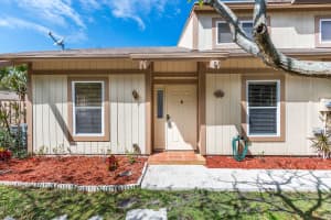 302 Maplecrest Cir, Jupiter, FL 33458, Sold 07/03/18
