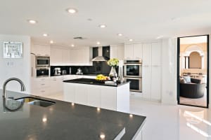 200 E Palmetto Park Rd APT 1, Boca Raton, FL 33432, Sold 10/01/18