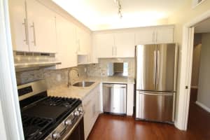 327 E Royal Palm Rd, Boca Raton, FL 33432, Sold 05/18/18