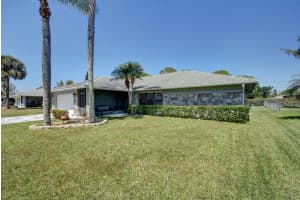 177 Sunflower Cir, Royal Palm Beach, FL 33411, Sold 05/02/18