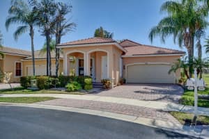 6877 Carolyn Way, Lake Worth, FL 33463, Sold 05/03/18