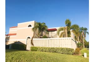 4045 Village Dr, Delray Beach, FL 33445, Sold 04/23/18