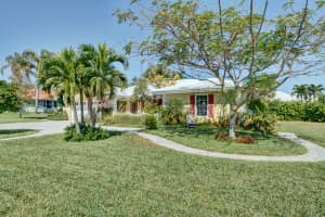 8543 SE Seagrape Way, Hobe Sound, FL 33455, Sold 05/18/18