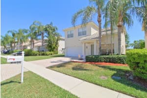 6856 Hendry Dr, Lake Worth, FL 33463, Sold 05/01/18