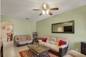 206 Elm Way, Boynton Beach, FL 33426, Sold 05/30/18