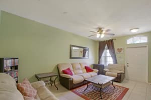 206 Elm Way, Boynton Beach, FL 33426, Sold 05/30/18