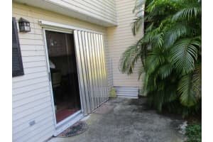 110 Old English Ct, Jupiter, FL 33458, Sold 04/13/18