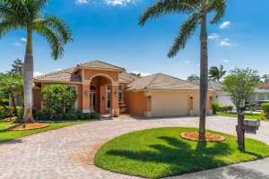 5320 SW Landing Creek Dr, Palm City, FL 34990, Sold 05/30/18