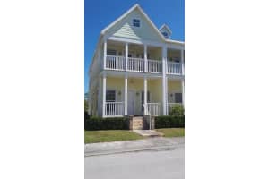 3322 Monterey Square Ln, Fort Pierce, FL 34982, Sold 04/26/18