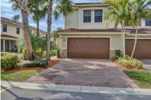 13010 Riverwalk Cir N, Plantation, FL 33325, Sold 05/09/18