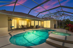 1817 Hazelwood Dr, Fort Pierce, FL 34982, Sold 06/08/18