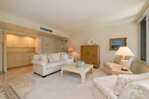 140 SE 5th Ave, Boca Raton, FL 33432, Sold 07/06/18