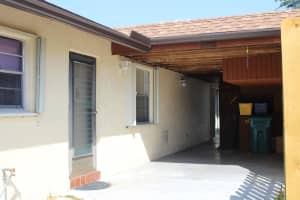 521 SE 27th Way, Boynton Beach, FL 33435, Sold 05/11/18