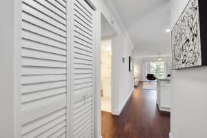 717 US-1, Jupiter, FL 33477, Sold 04/30/18