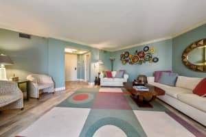 100 SE 5th Ave PH 6, Boca Raton, FL 33432, Sold 05/17/18