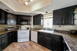 100 SE 5th Ave PH 6, Boca Raton, FL 33432, Sold 05/17/18