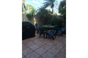 3770 Village Dr, Delray Beach, FL 33445, Sold 05/15/18